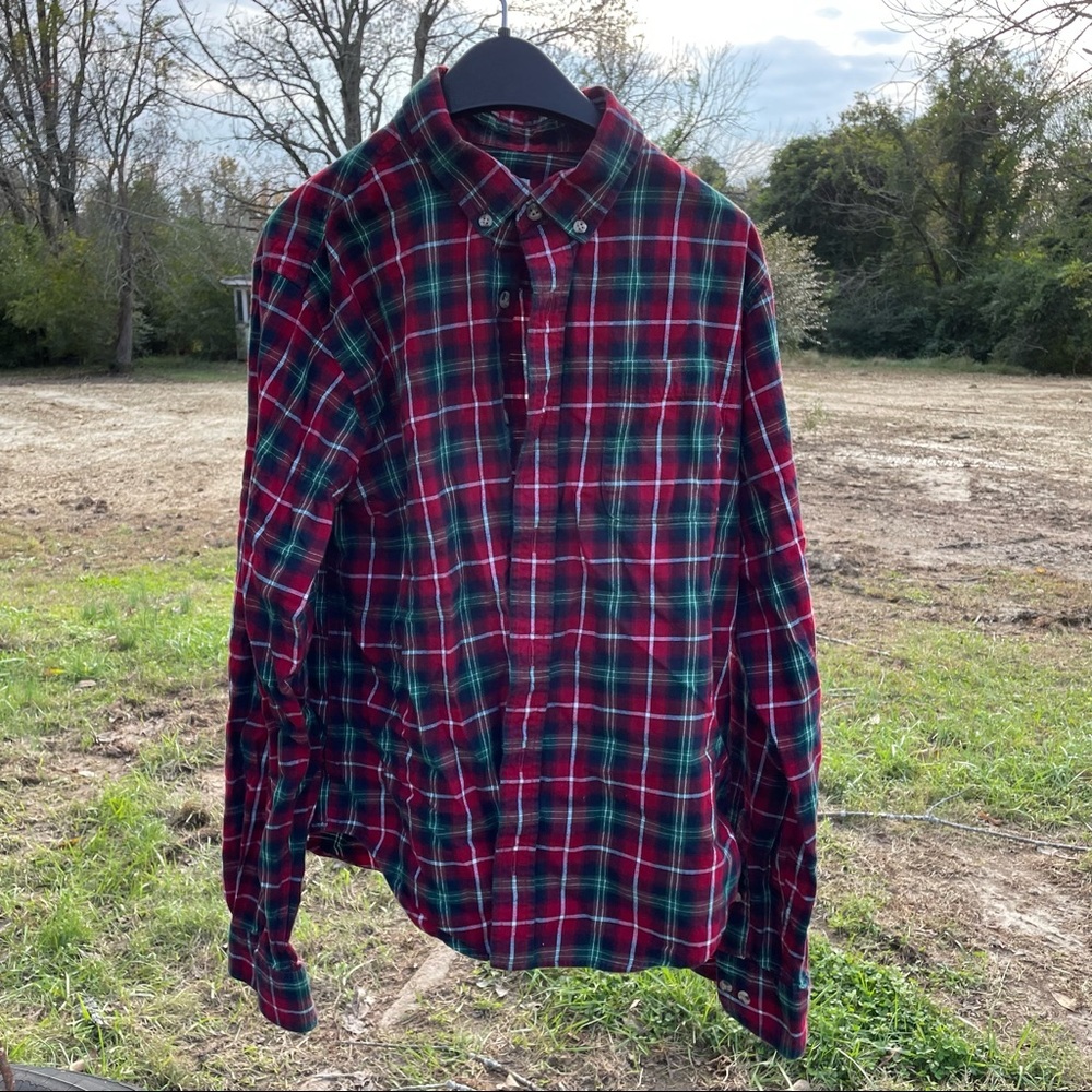 Class/Club kids size 18/20 red and green flannel
